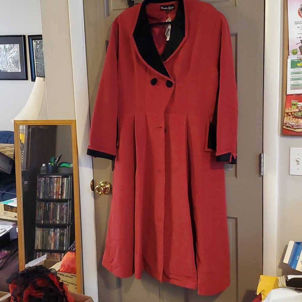 FONTAINE COAT DRESS - RED RIBBED RAYON Trashy Diva - Picture 7 of 16